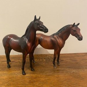 Breyer Seabiscuit and War Admiral Racehorse Set